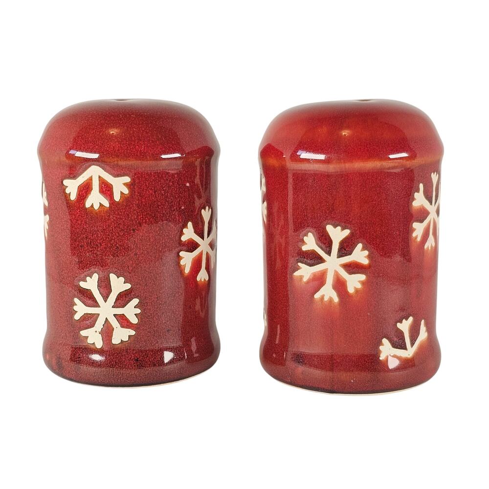 Red Ceramic Snowflake Salt Pepper Shaker Set Holiday Winter Kitchen Decor 3.75"